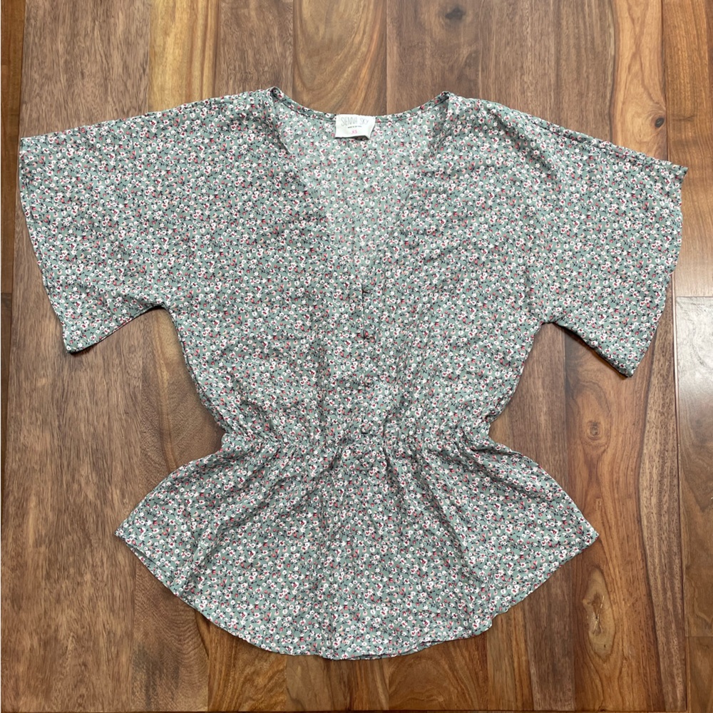 Floral top